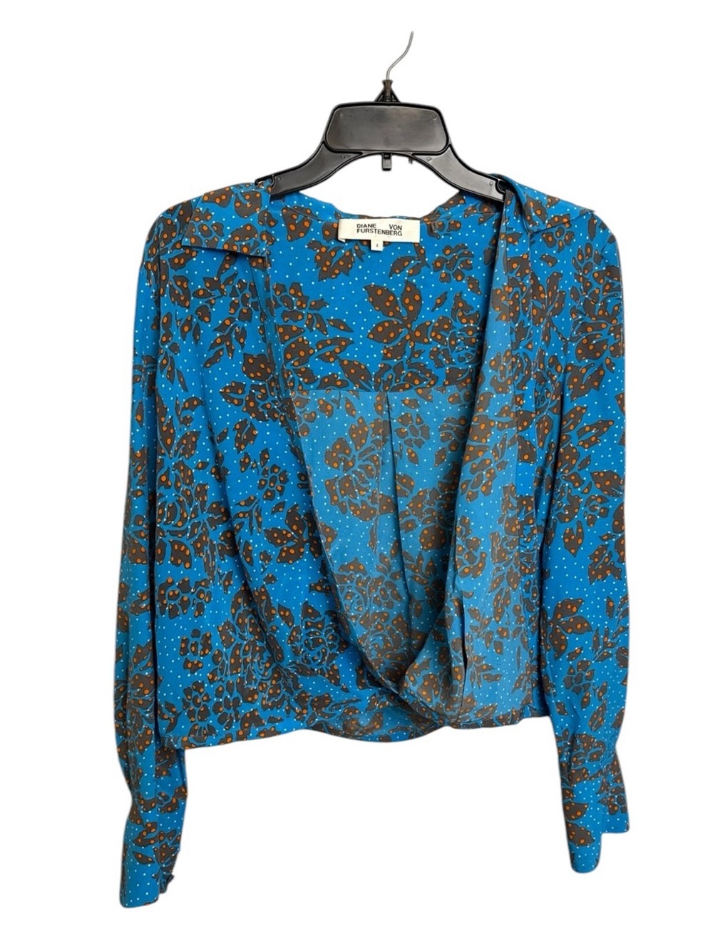 Diane Von Furstenburg Size 4 silk designed long sleeve wrap top designer chic